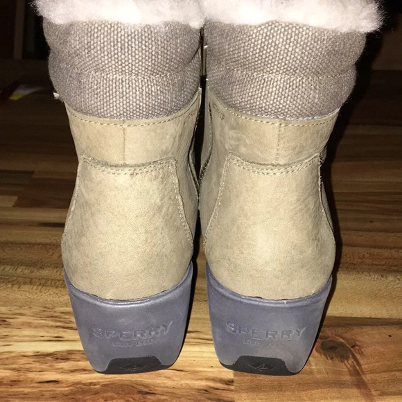 Sperry Luca Peak Ankle Wedge Faux Fur Booties Light Green - Picture 6 of 8